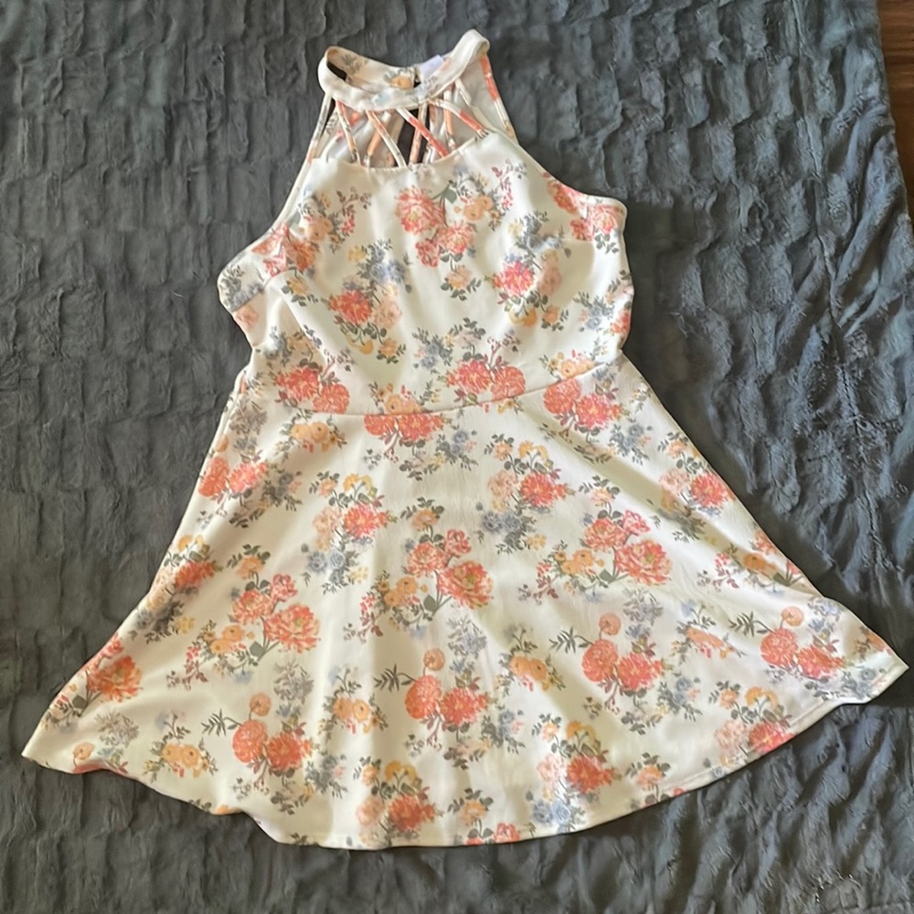 Floral dress-worn once-good condition-size XXL